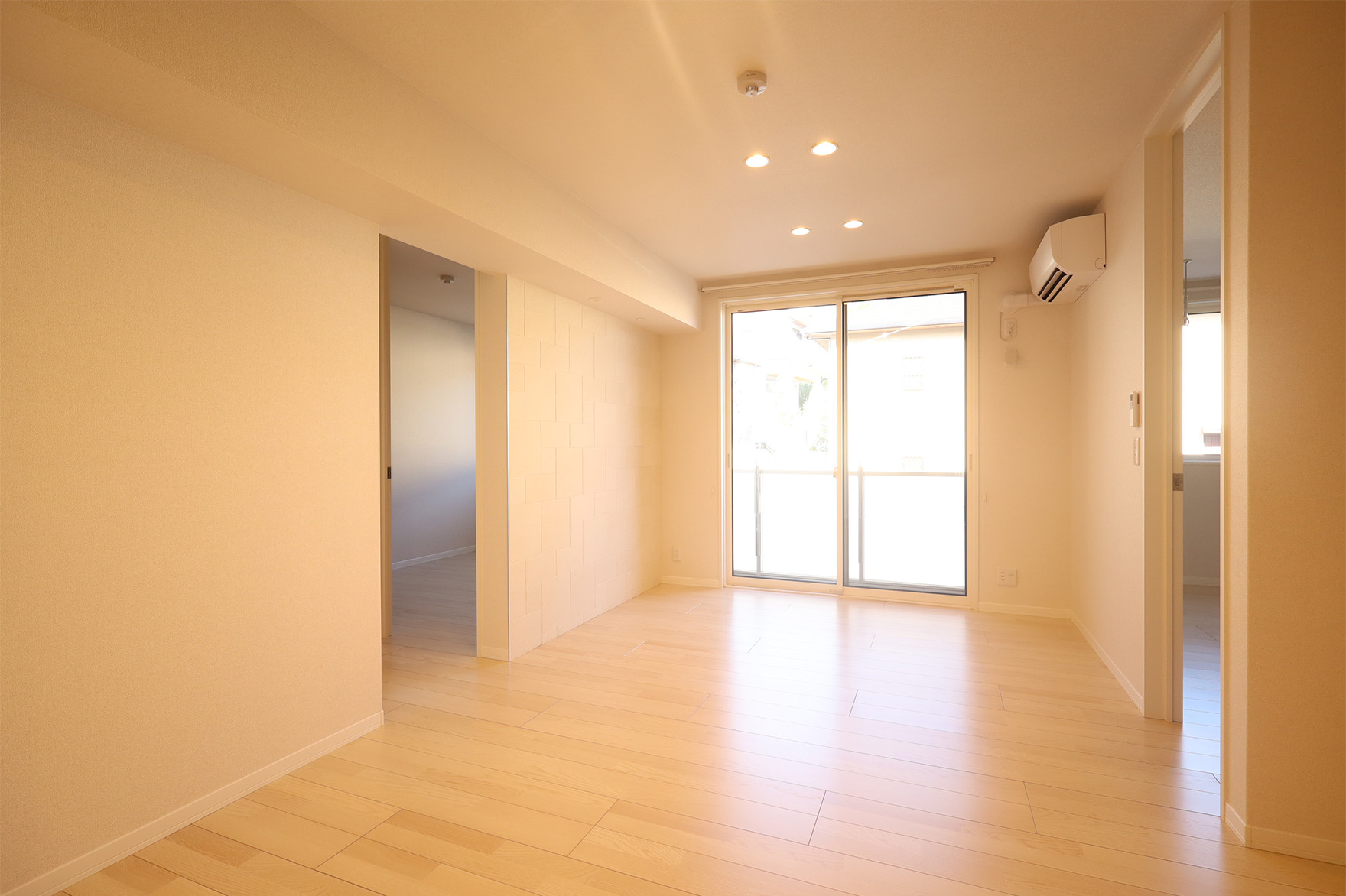 Espoir宝塚・川面0105号室の内装写真